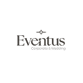Logo de Eventus Corporate and Wedding en negro con tipografía serif elegante e ícono de mariposa